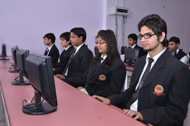 Teerthanker Mahaveer University, College of Pharmacy Moradabad Campus photo 1
